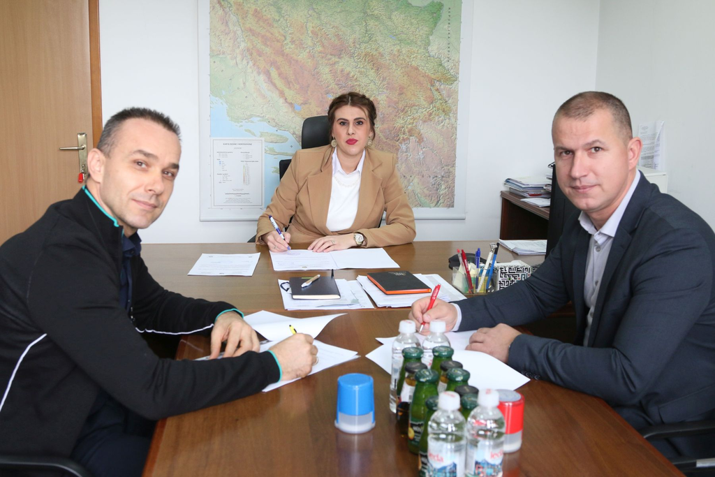 Resorno ministarstvo izdvojilo više od 300.000 KM za projekte iz oblasti ekologije u Lukavcu, Živinicama i Čeliću