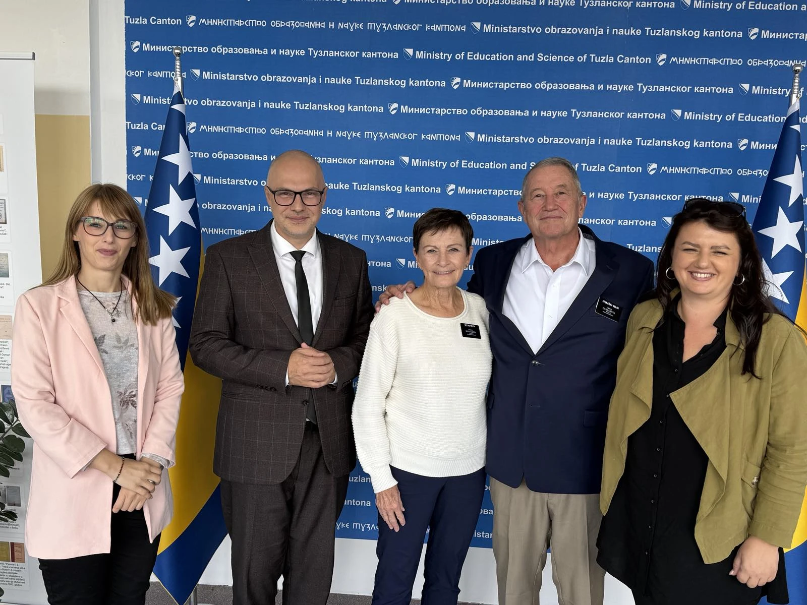 Ministar Omerović sa predstavnicima MFS-EMMAUS-a i partnerima iz SAD-a razgovarao o projektima u školama