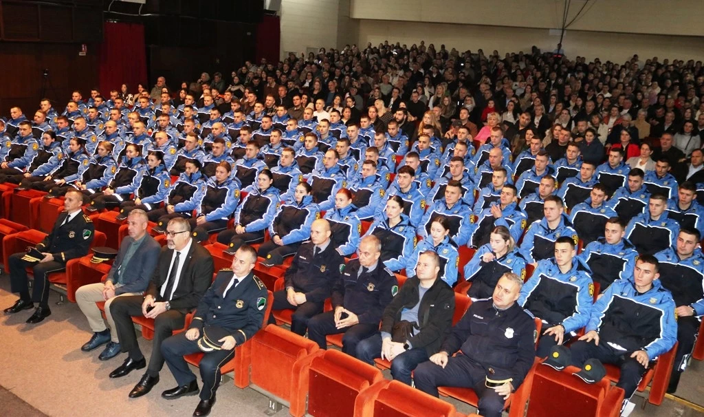 Uprava policije MUP TK-a bogatija za 99 policajaca